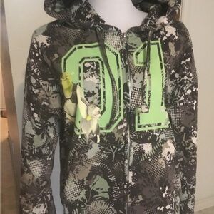 🌹HOST PICK- DREAMWORKS SHREK CAMO ZIP HOODIE/NWT/SZ L
